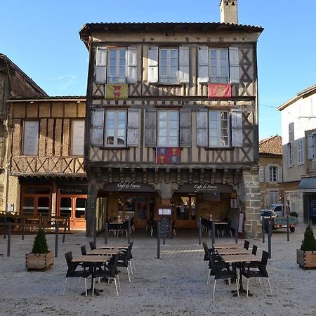 Café de France Bed and Breakfast Eauze Exterior foto